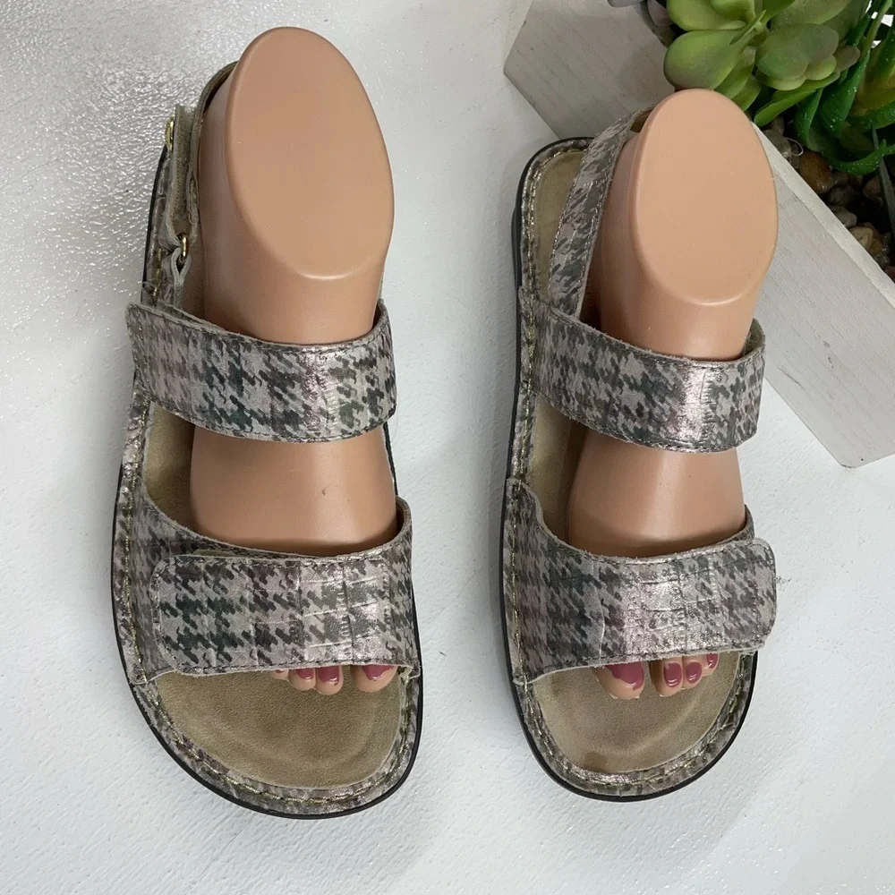 Alegria sandals size 40